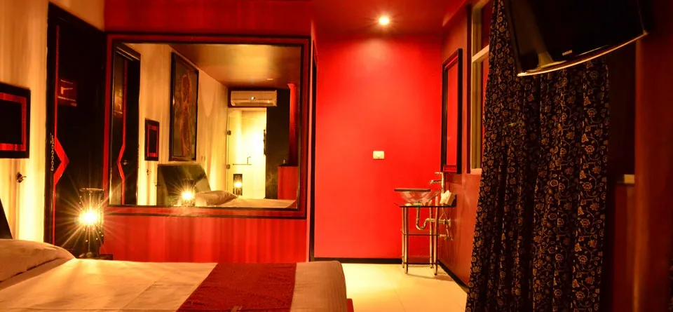 MOULIN ROUGE HERMOSA SUITE DE DOS NIVELES